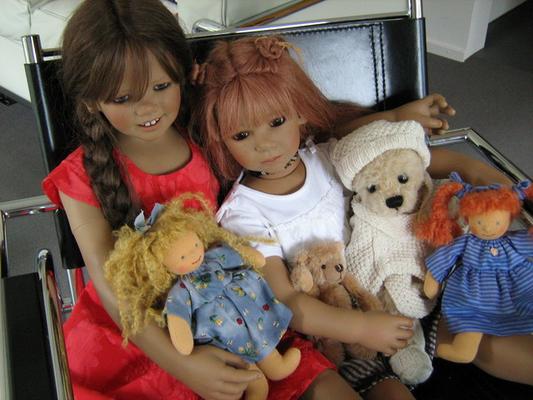 Divi, Gitta