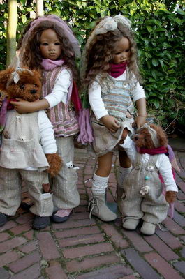 Matoka, Nia, Naomi and Moniek