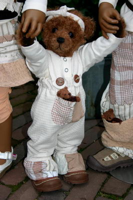 Mickbear Maja