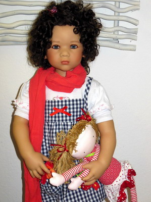 Gerti with another wig