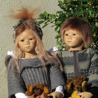 Iva twins